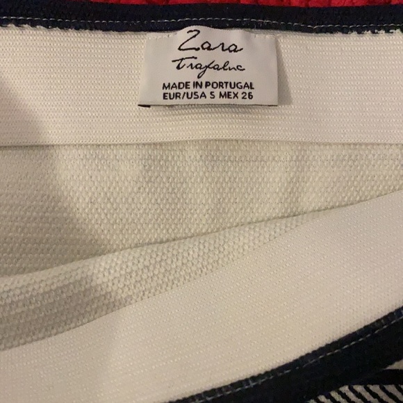 ZARA mini skirt - Picture 3 of 4